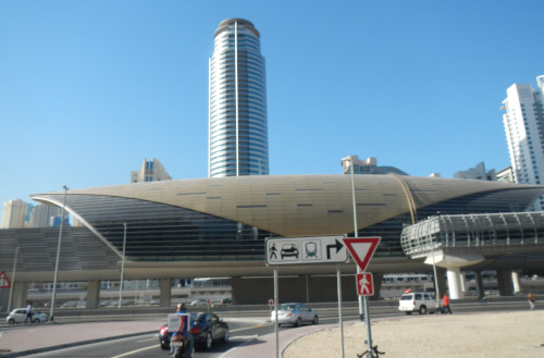 Dubai Jumeirah Lakes Metro